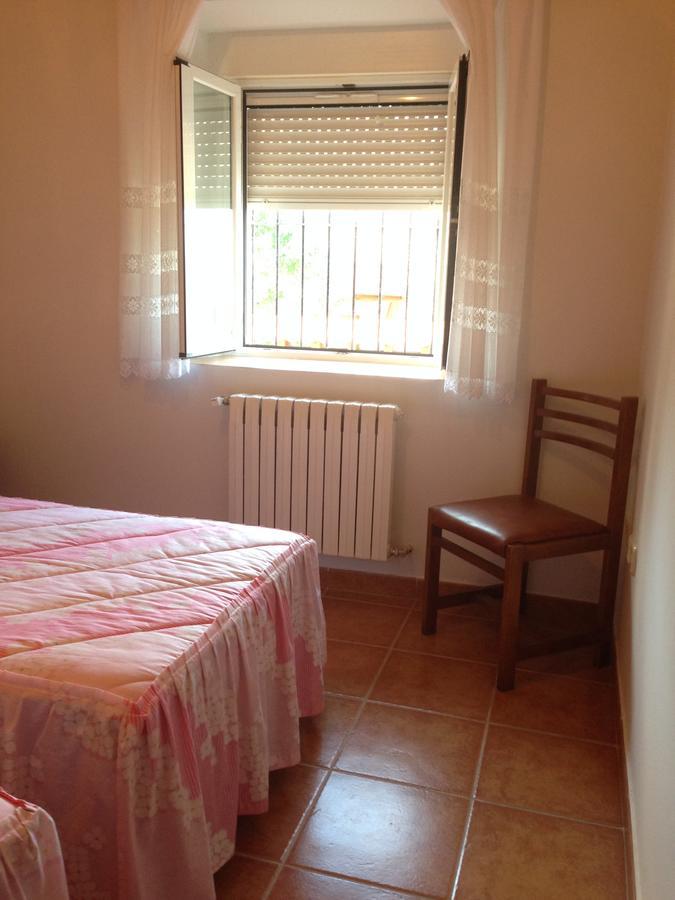 Apartamento Rural La Muralla De Pedraza Chavida Exterior photo