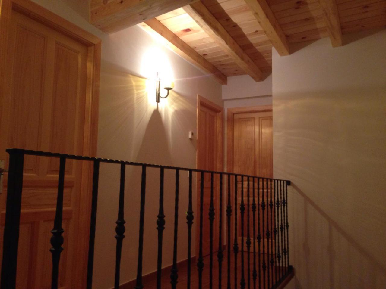 Apartamento Rural La Muralla De Pedraza Chavida Exterior photo